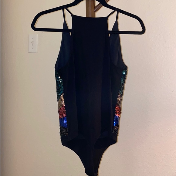 Express Women’s Sequin Plunge Bodysuit - Picture 4 of 5